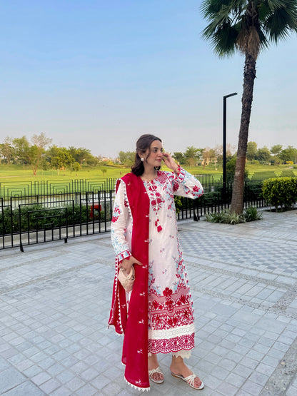 SF - 362 |  White Lawn