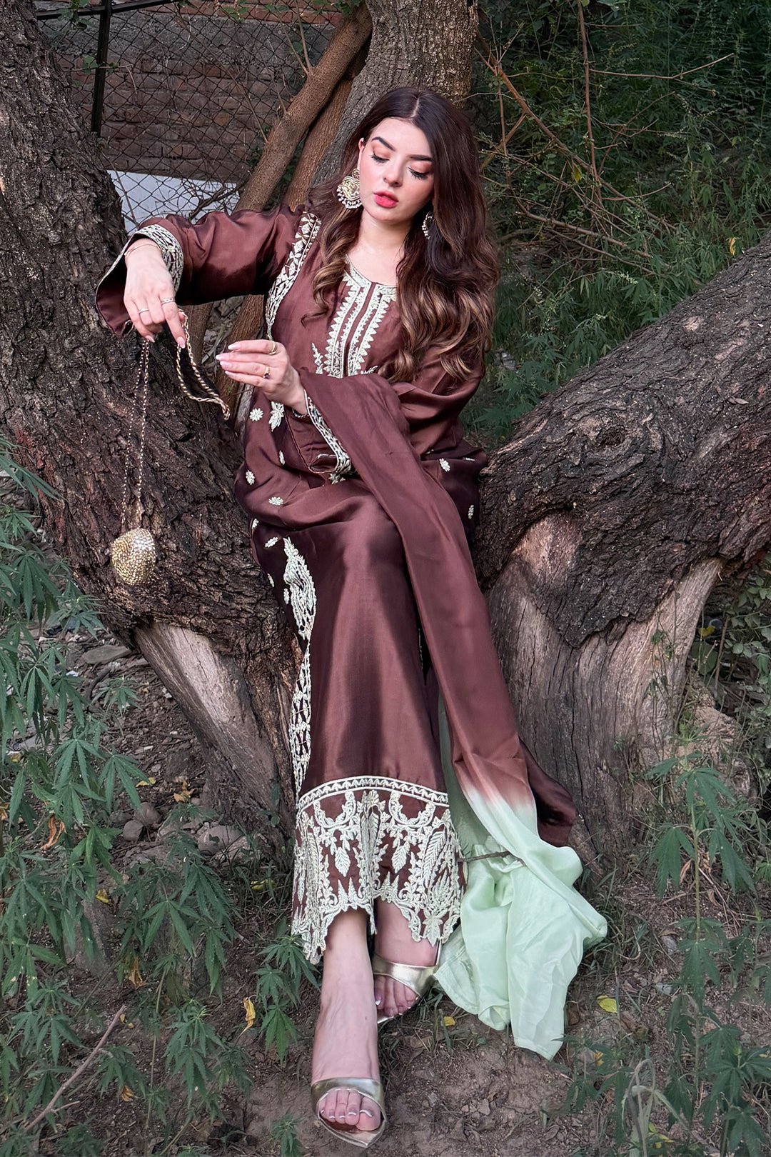 SF-367 | Chocolate Brown
