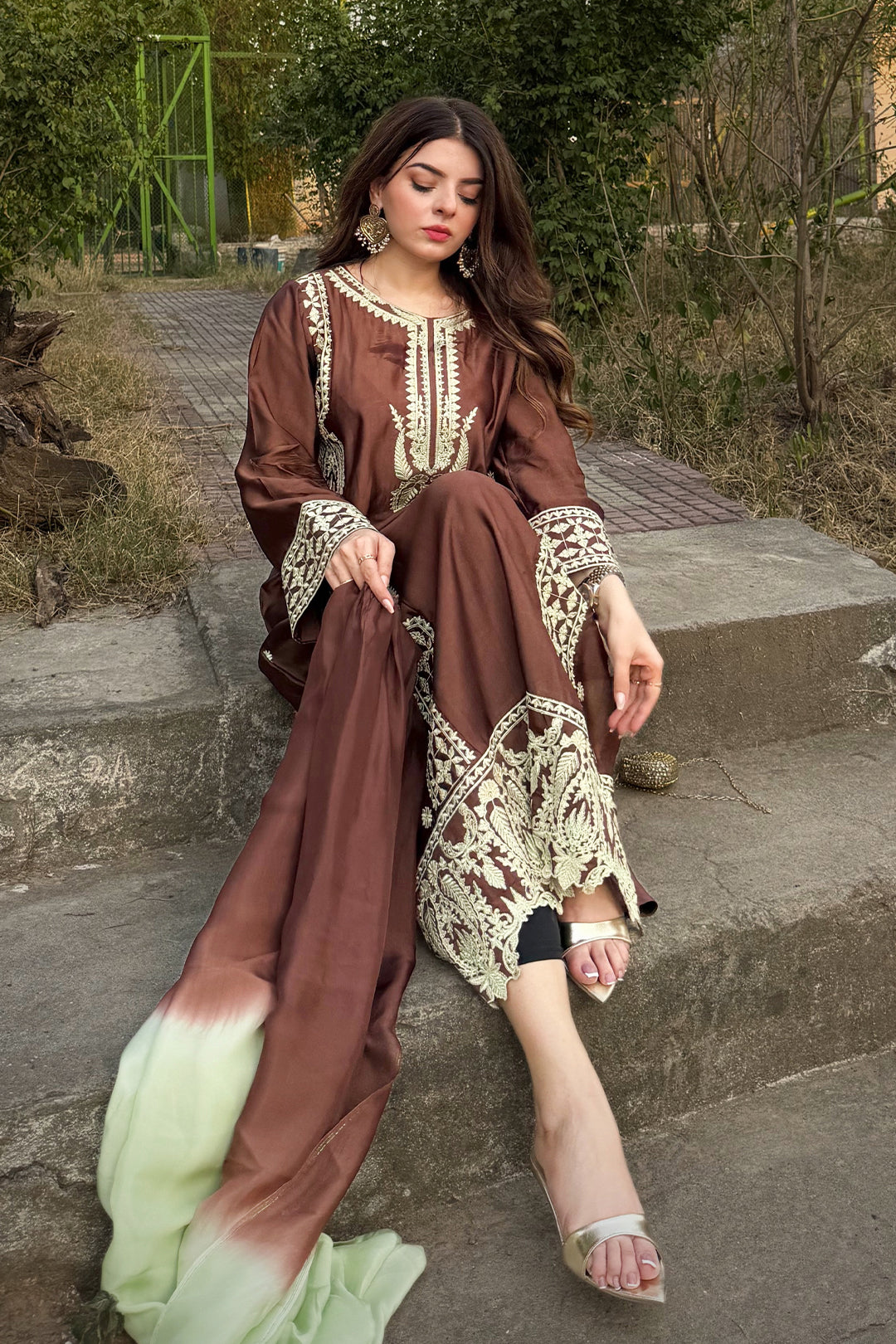 SF-367 | Chocolate Brown