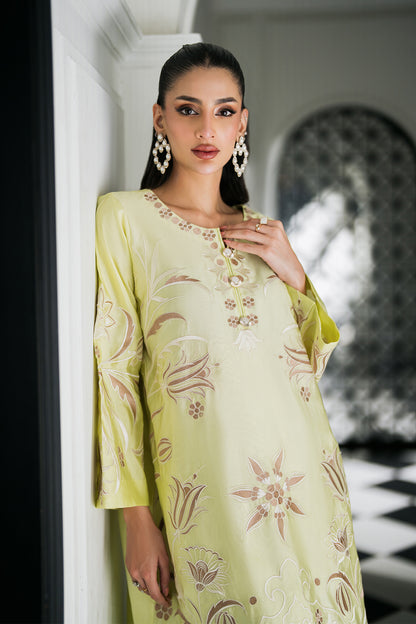 SF-366 | Pistachio Green