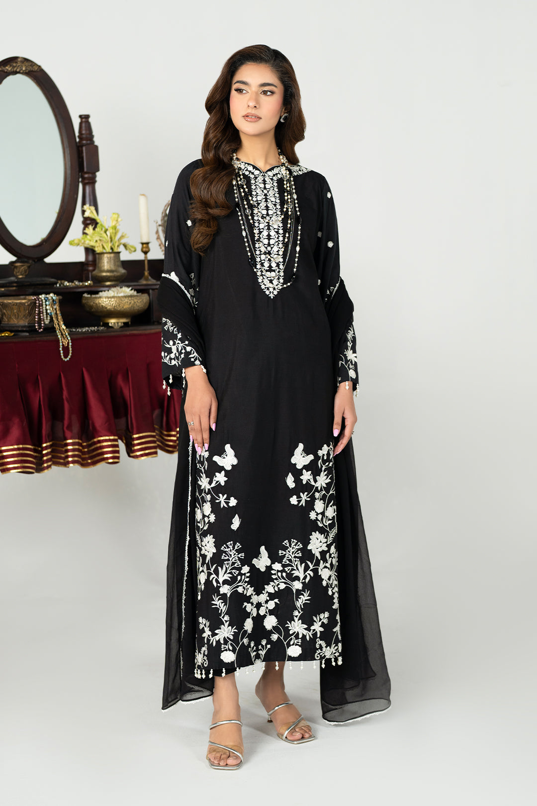 SF - 333 | Dark Crimsom