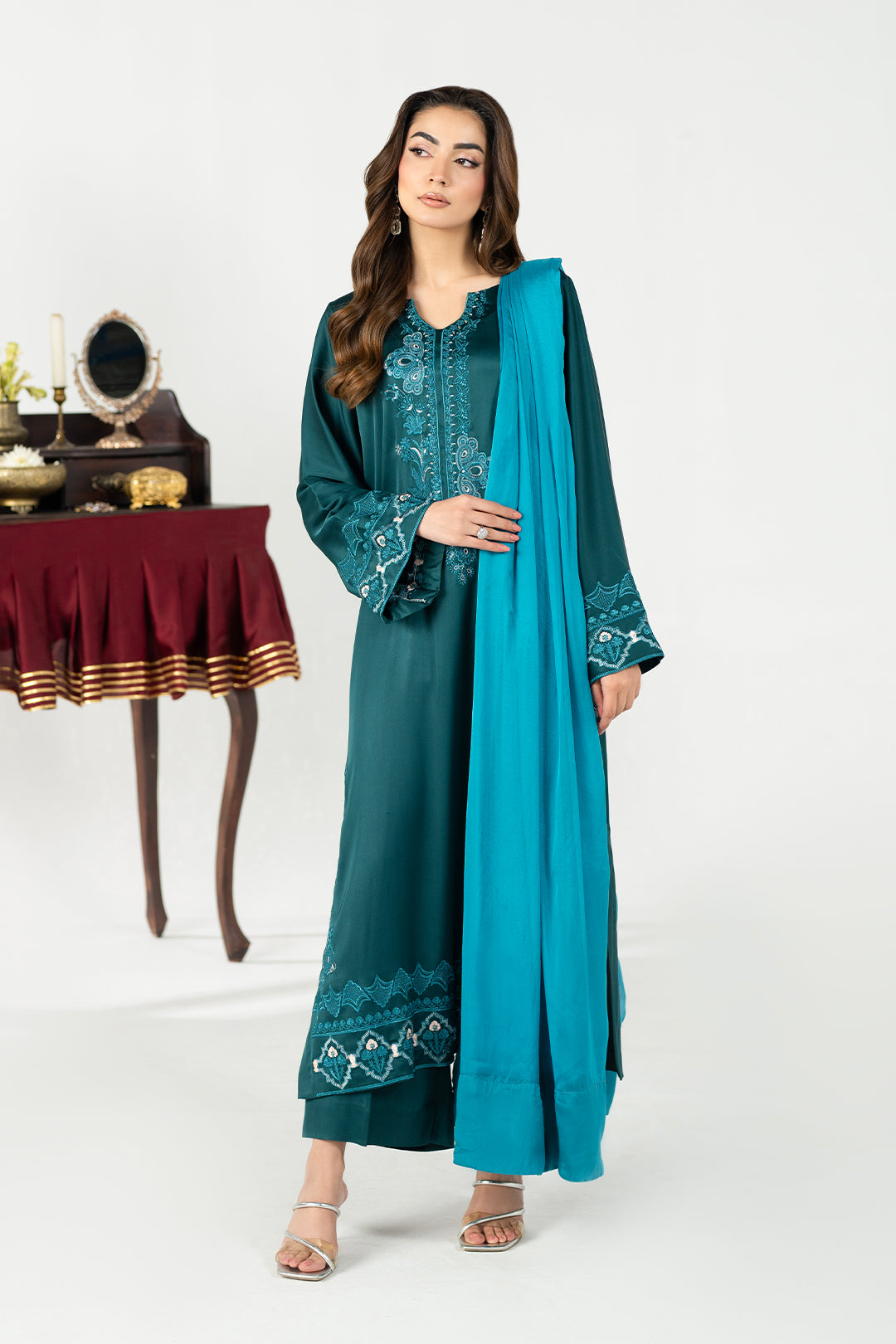 SF - 338 | Green dahlia